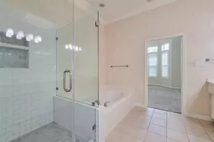1315 Oneil St, Houston, TX 77019 - Photo 34