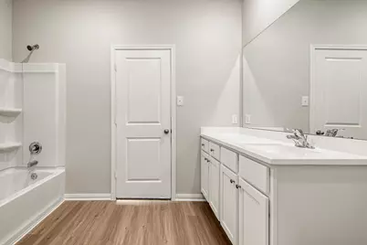 8316 Sunberry Shadow Drive, Houston, TX 77016 - Photo 6