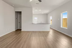 8316 Sunberry Shadow Dr, Houston, TX 77016 - Photo 4