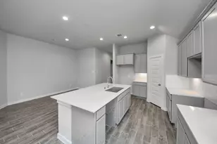 11719 Leafy Laurel Dr, Houston, TX 77066 - Photo 6