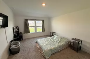 1210 Hughes Crossing Dr, Rosharon, TX 77583 - Photo 8