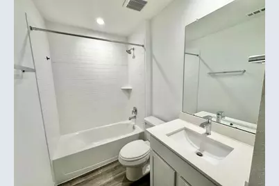 1210 Hughes Crossing Drive, Rosharon, TX 77583 - Photo 14