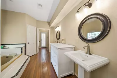 25 Cascade Springs Place, The Woodlands, TX 77381 - Photo 20