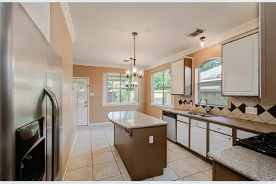 4731 Silverlake Drive, Sugar Land, TX 77479 - Photo 16
