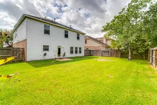 9703 Berkshire Trce, Pearland, TX 77584 - Photo 34