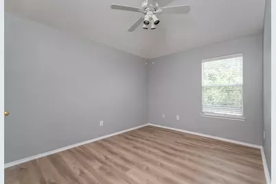 9703 Berkshire Trace, Pearland, TX 77584 - Photo 24