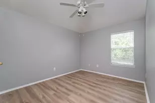 9703 Berkshire Trce, Pearland, TX 77584 - Photo 24