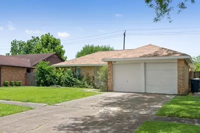 1703 Millbury Drive, Missouri City, TX 77489 - Photo 2