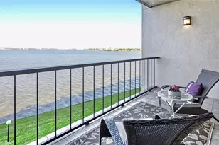 351 Lakeside Ln, Houston, TX 77058 - Photo 1