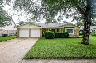 11839 Blair Meadow Dr, Meadows Place, TX 77477 - Photo 1