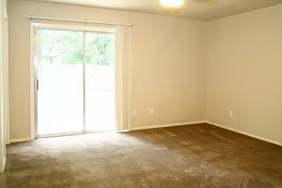 9 Wolfhound Lane, The Woodlands, TX 77380 - Photo 16