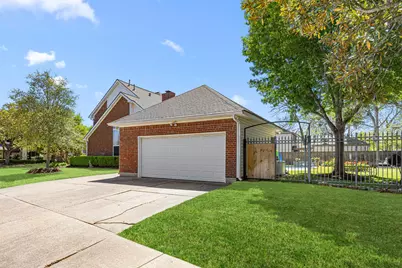 2215 Enchanted Path Court, Richmond, TX 77406 - Photo 4