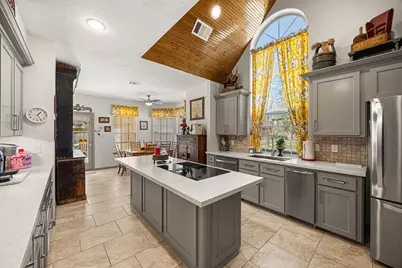 2215 Enchanted Path Court, Richmond, TX 77406 - Photo 14