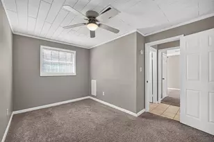 12207 Flushing Meadows Dr, Houston, TX 77089 - Photo 14