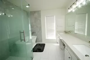 13207 N Terralyn Way Way, Sugar Land, TX 77478 - Photo 4