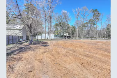 17044 Lexington Drive, Conroe, TX 77385 - Photo 12