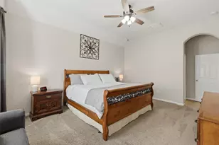3608 Barrington Ct, Pearland, TX 77584 - Photo 18