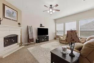 3608 Barrington Ct, Pearland, TX 77584 - Photo 10