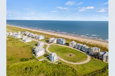 36 Grand Beach Boulevard, Galveston, TX 77550 - Photo 4