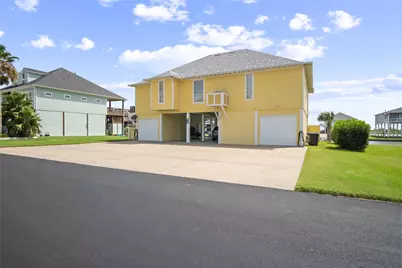 1100 Fountain View Drive, Crystal Beach, TX 77650 - Photo 8