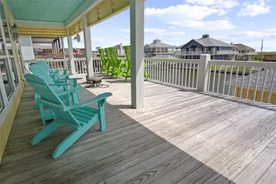 1100 Fountain View Drive, Crystal Beach, TX 77650 - Photo 16
