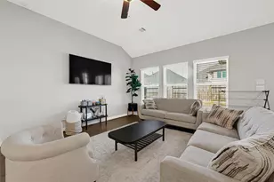 9837 Pearly Everlasting, Conroe, TX 77385 - Photo 12