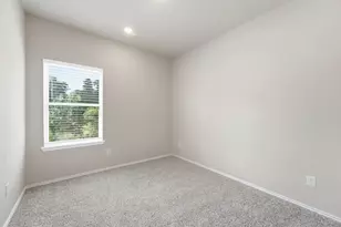 15608 Sycamore Dr, Montgomery, TX 77356 - Photo 32