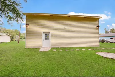 630 Martin L King Street N, Liberty, TX 77575 - Photo 34