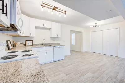 630 Martin L King Street N, Liberty, TX 77575 - Photo 12