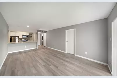 10110 Forum West Drive #506, Houston, TX 77036 - Photo 8