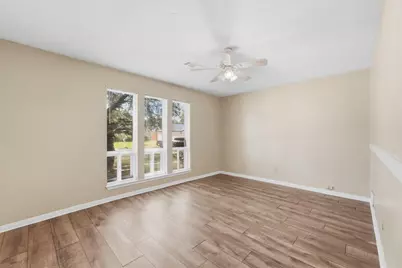 602 Briarclift Lane, Baytown, TX 77521 - Photo 16