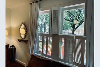 429 Hawthorne Street #2, Houston, TX 77006 - Photo 22