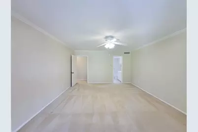 7600 Burgoyne Road #114, Houston, TX 77063 - Photo 20