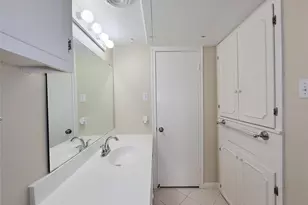 7600 Burgoyne Rd, Houston, TX 77063 - Photo 24