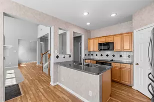 7807 Glenn Cliff Dr, Houston, TX 77064 - Photo 8