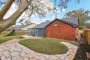 16002 Constitution Ln, Friendswood, TX 77546 - Photo 20