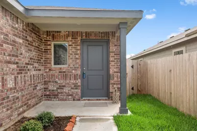 13591 Bay Springs Drive, Conroe, TX 77303 - Photo 2