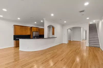 5351 McCulloch Circle, Houston, TX 77056 - Photo 12