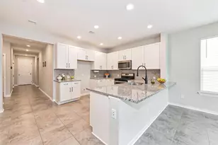 1111 Swinford Ct, Conroe, TX 77304 - Photo 8