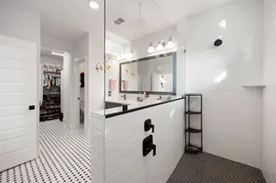16032 Hayes Pk Dr, Houston, TX 77079 - Photo 16