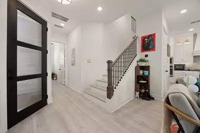 16032 Hayes Park Drive, Houston, TX 77079 - Photo 12