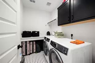 16032 Hayes Pk Dr, Houston, TX 77079 - Photo 22
