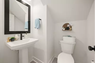 16032 Hayes Park Drive, Houston, TX 77079 - Photo 10