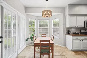 8602 Plum Lake Dr, Houston, TX 77095 - Photo 4