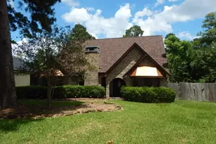 12114 Hawthorne Dr, Montgomery, TX 77356 - Photo 2