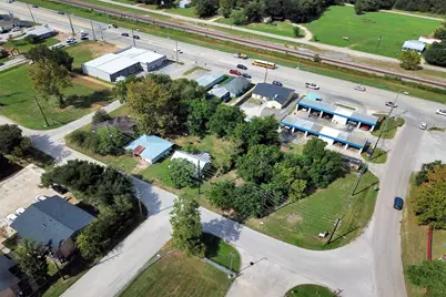 114 - 118 Commerce Street, Magnolia, TX 77355 - Photo 4