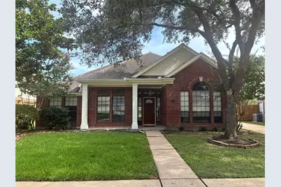 2021 Catamaran Drive, League City, TX 77573 - Photo 1