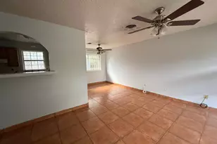 10362 Duncum St, Houston, TX 77013 - Photo 16