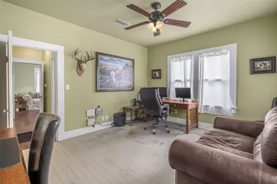 526 S Jefferson Street, La Grange, TX 78945 - Photo 14