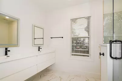 231 Grace Street, Houston, TX 77003 - Photo 14